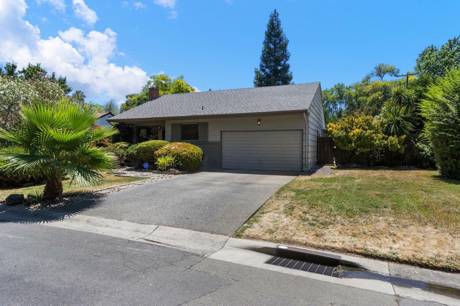 2405 Verna Way  Sacramento CA 95864 photo