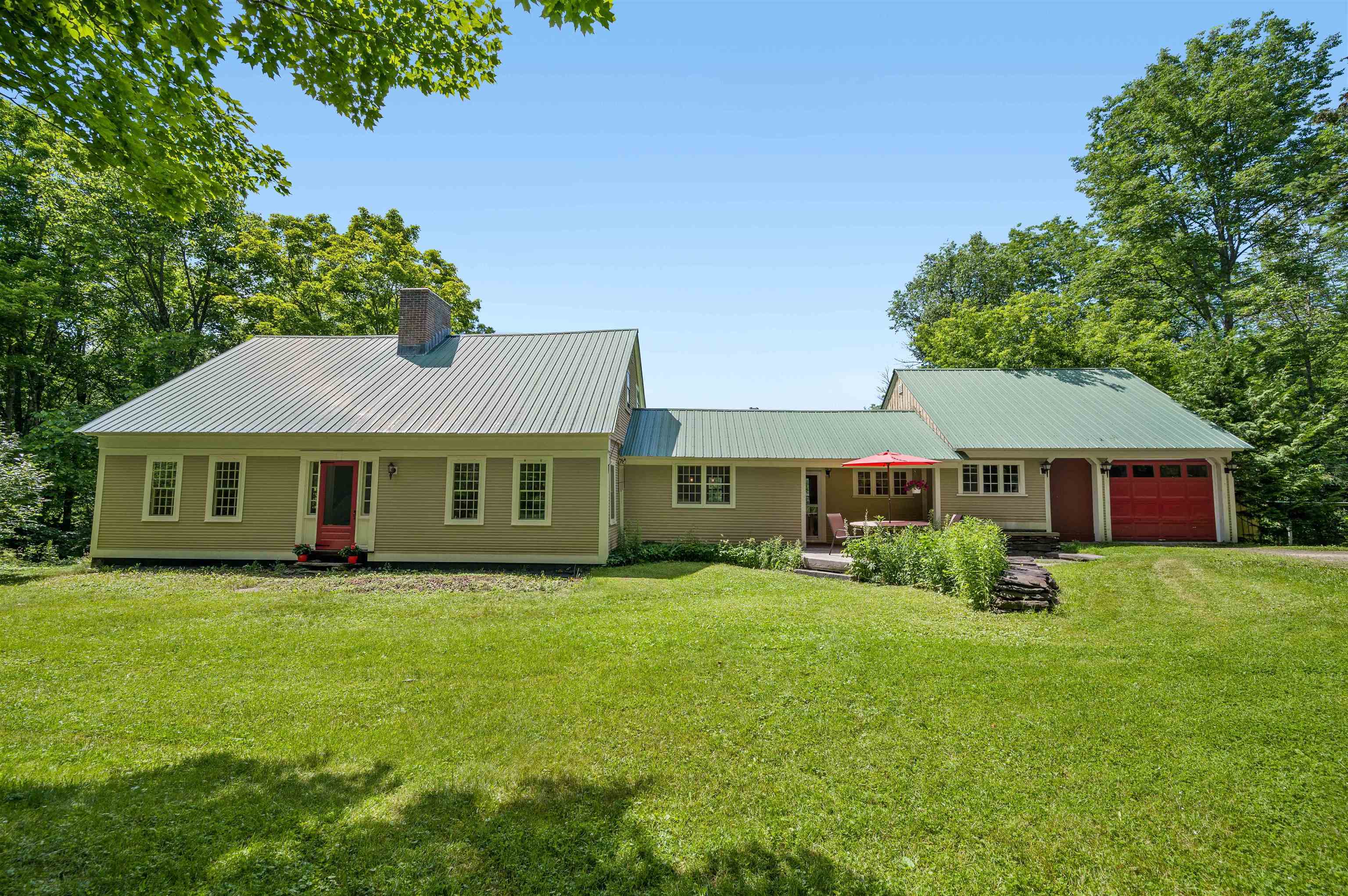 Property Photo:  1426 East Roxbury Road  VT 05663-9703 