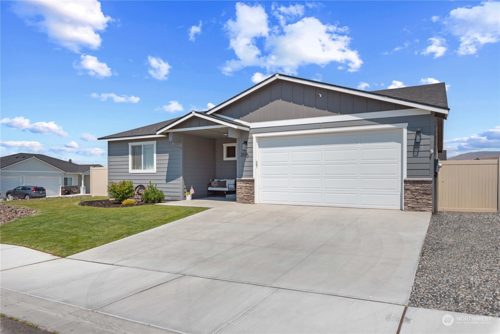 Property Photo: 2135 Millwood Lane SE WA 98802