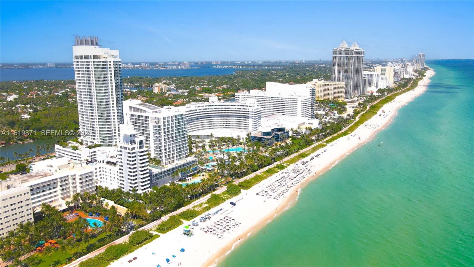Property Photo:  4401 Collins Ave 1007  FL 33140 