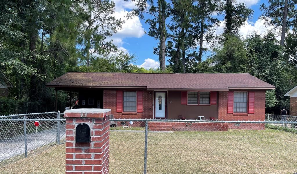 Property Photo:  1737 Ricardo St.  GA 31601 