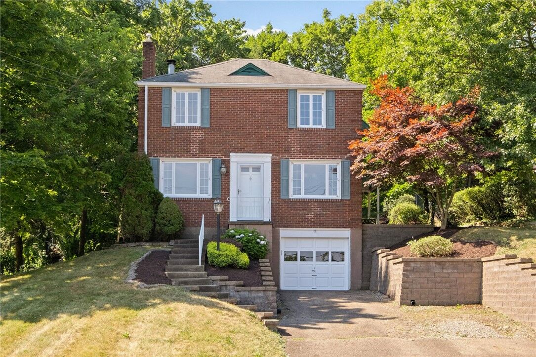 Property Photo: 1236 Hazlett Rd PA 15237