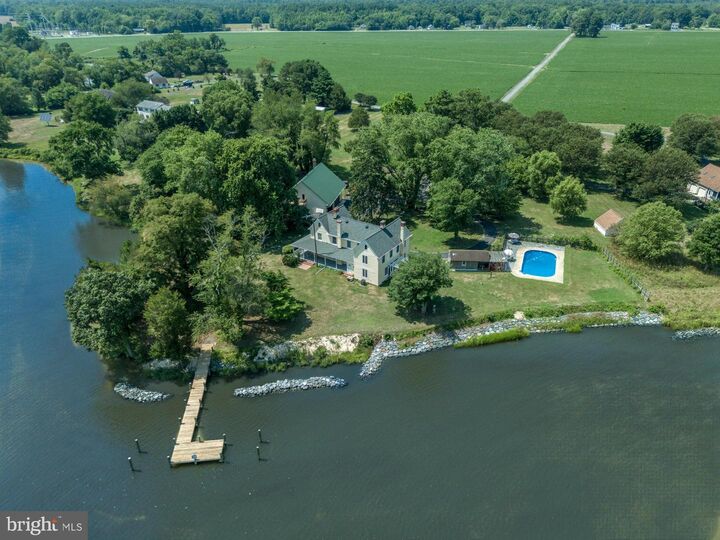 Property Photo:  2208 Horns Point Road  MD 21613 