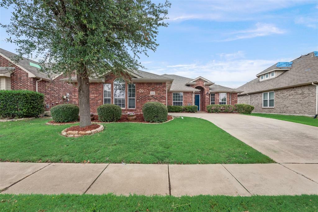 Photo de la propriété:  6232 Crestmoor Lane  TX 75048 