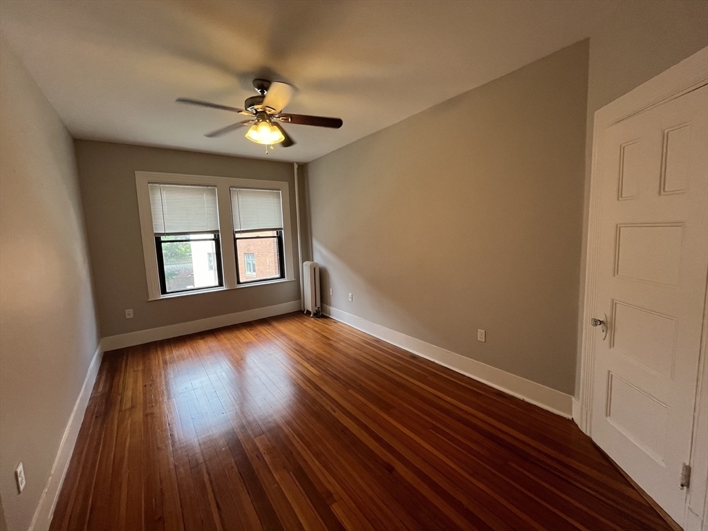 Property Photo:  9 Sewall Avenue 214  MA 02446 