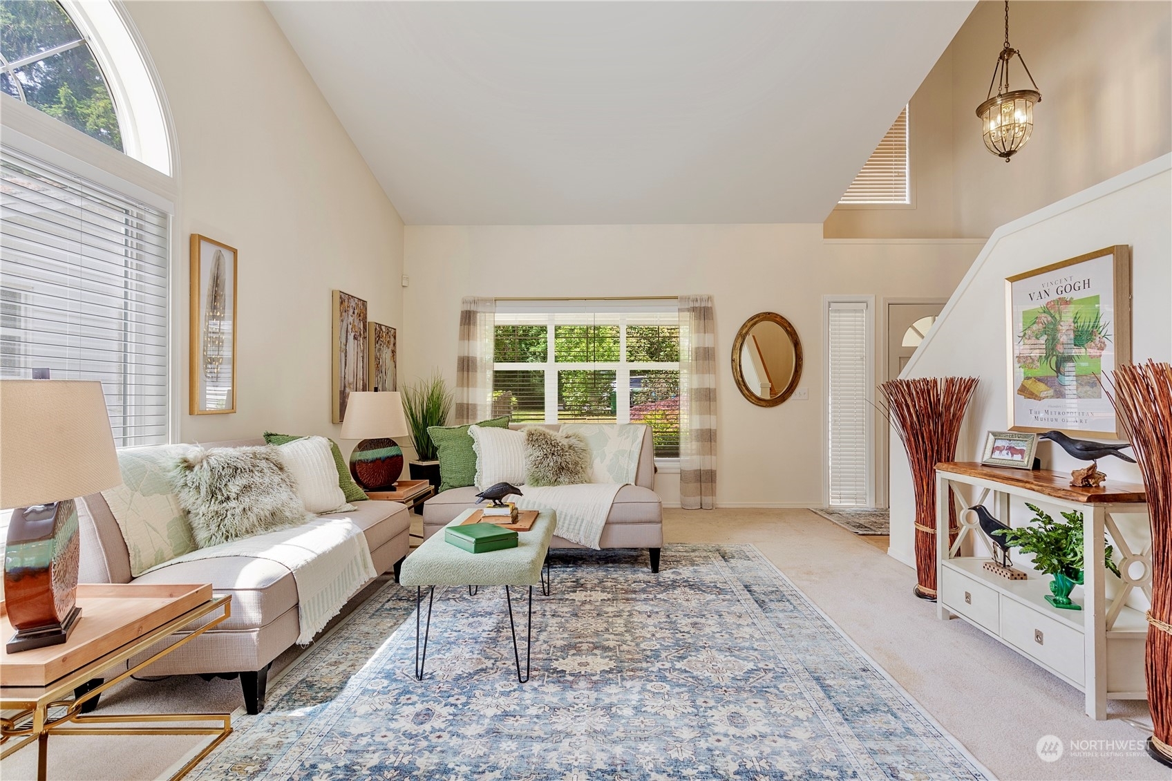 Property Photo: 18328 Wallingford Avenue N WA 98133