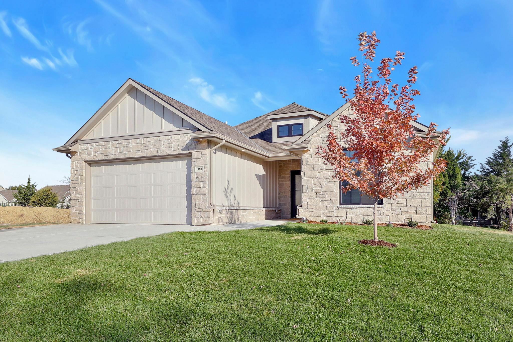 Property Photo:  381 N Jackson Heights Ct  KS 67206 