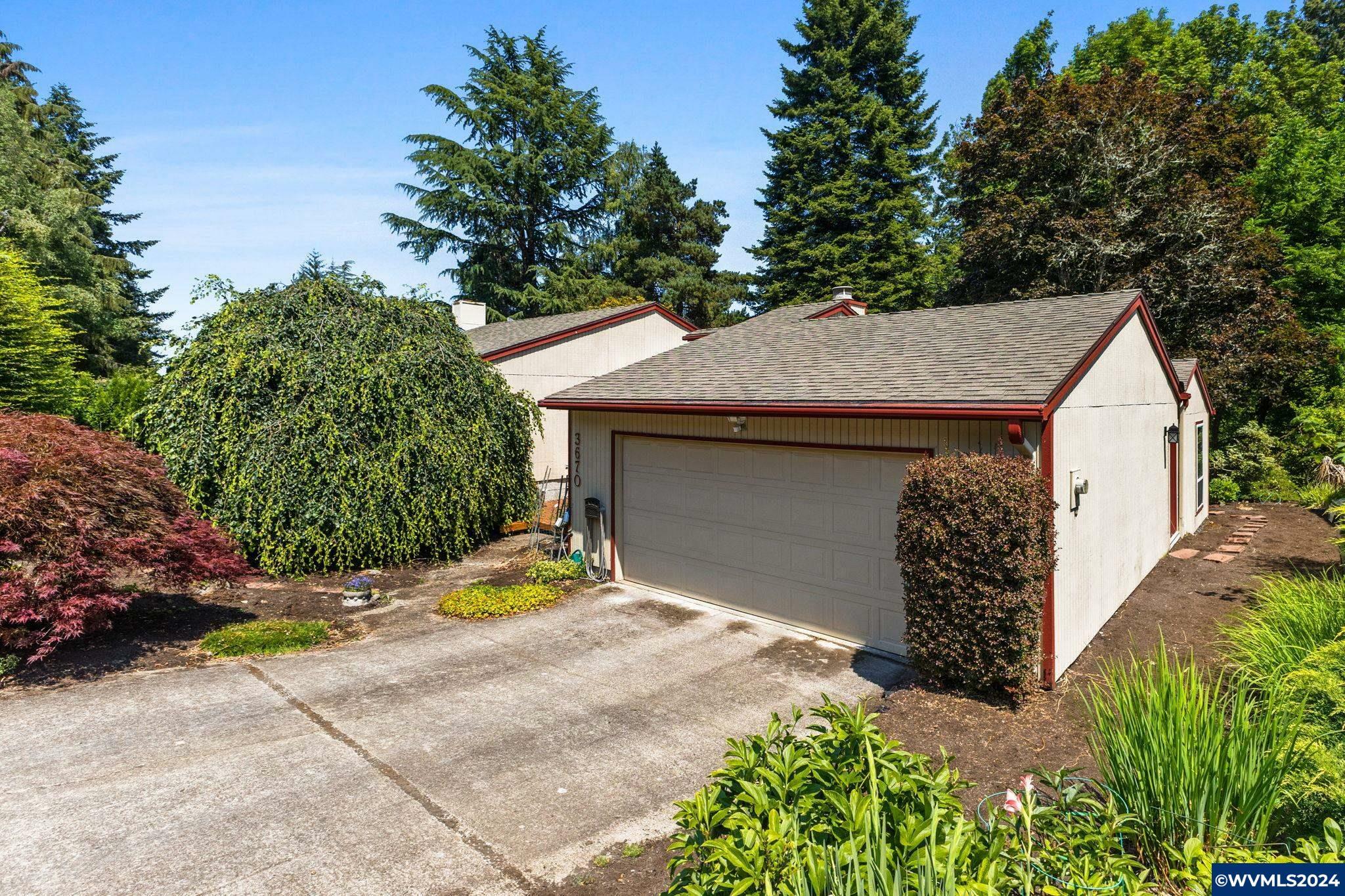 Property Photo:  3670  Lachs Ct S  OR 97302 