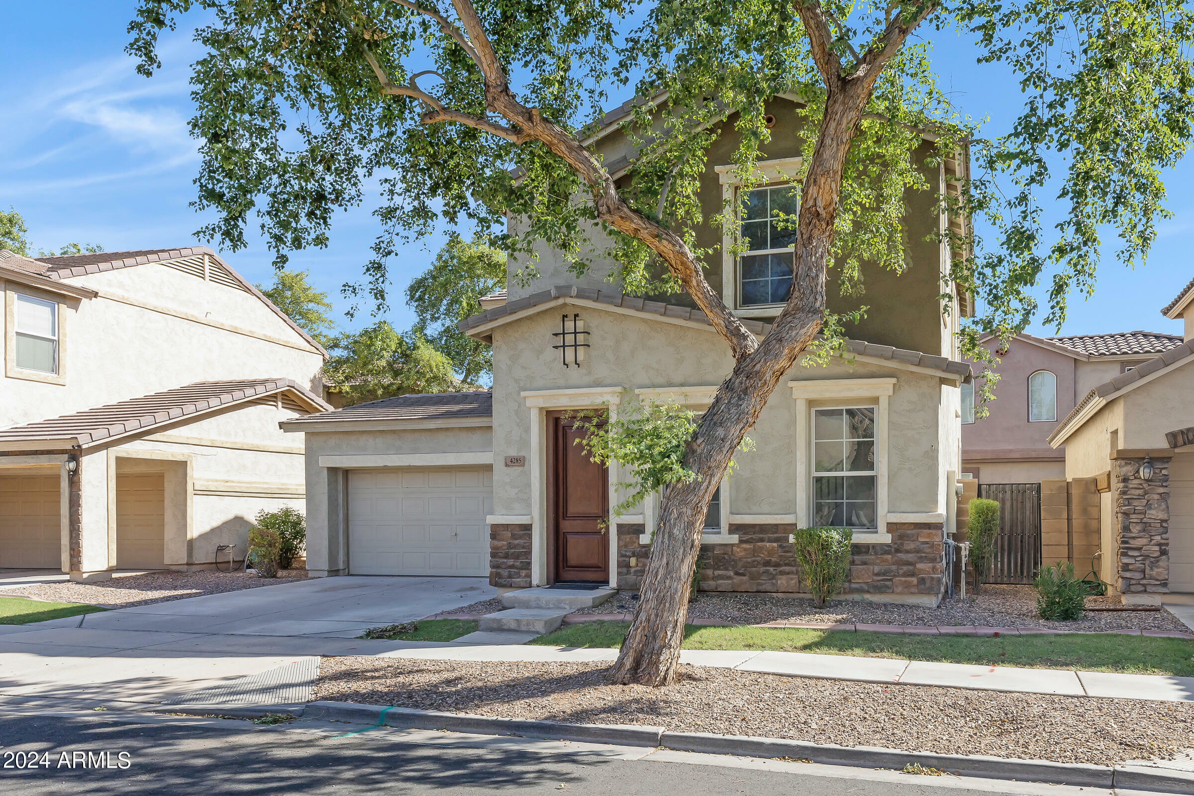 Property Photo:  4285 E Oakland Street  AZ 85295 