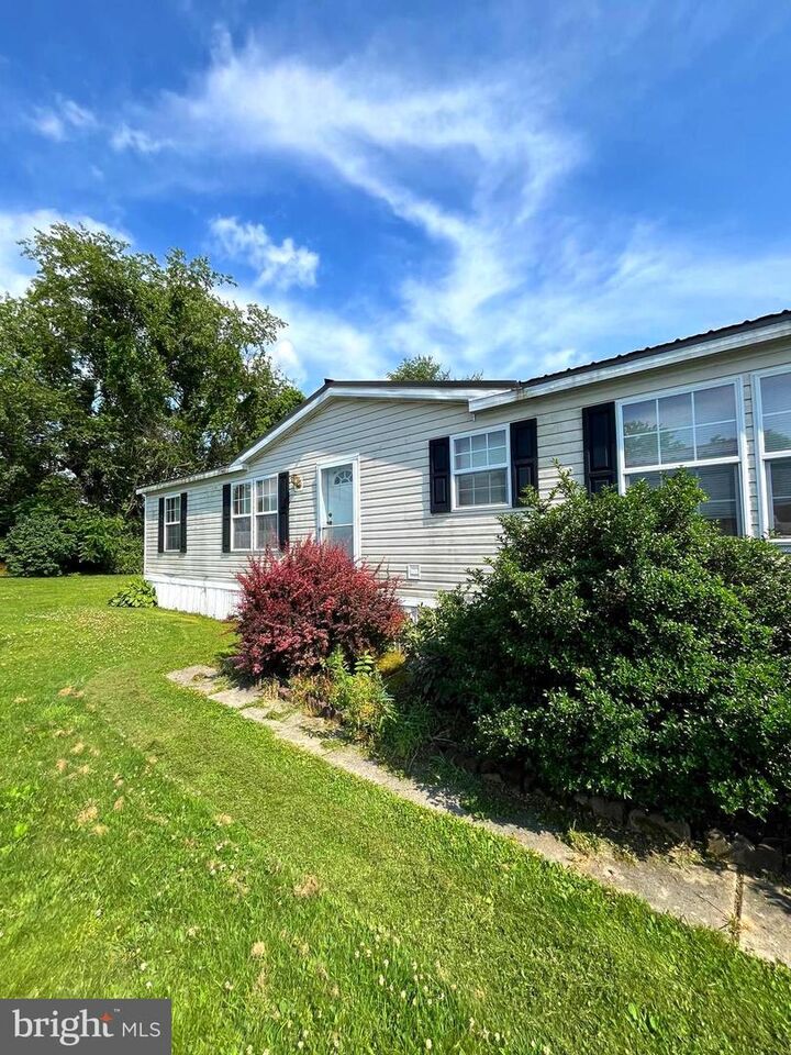 12 Junction Road  Millersburg PA 17061 photo