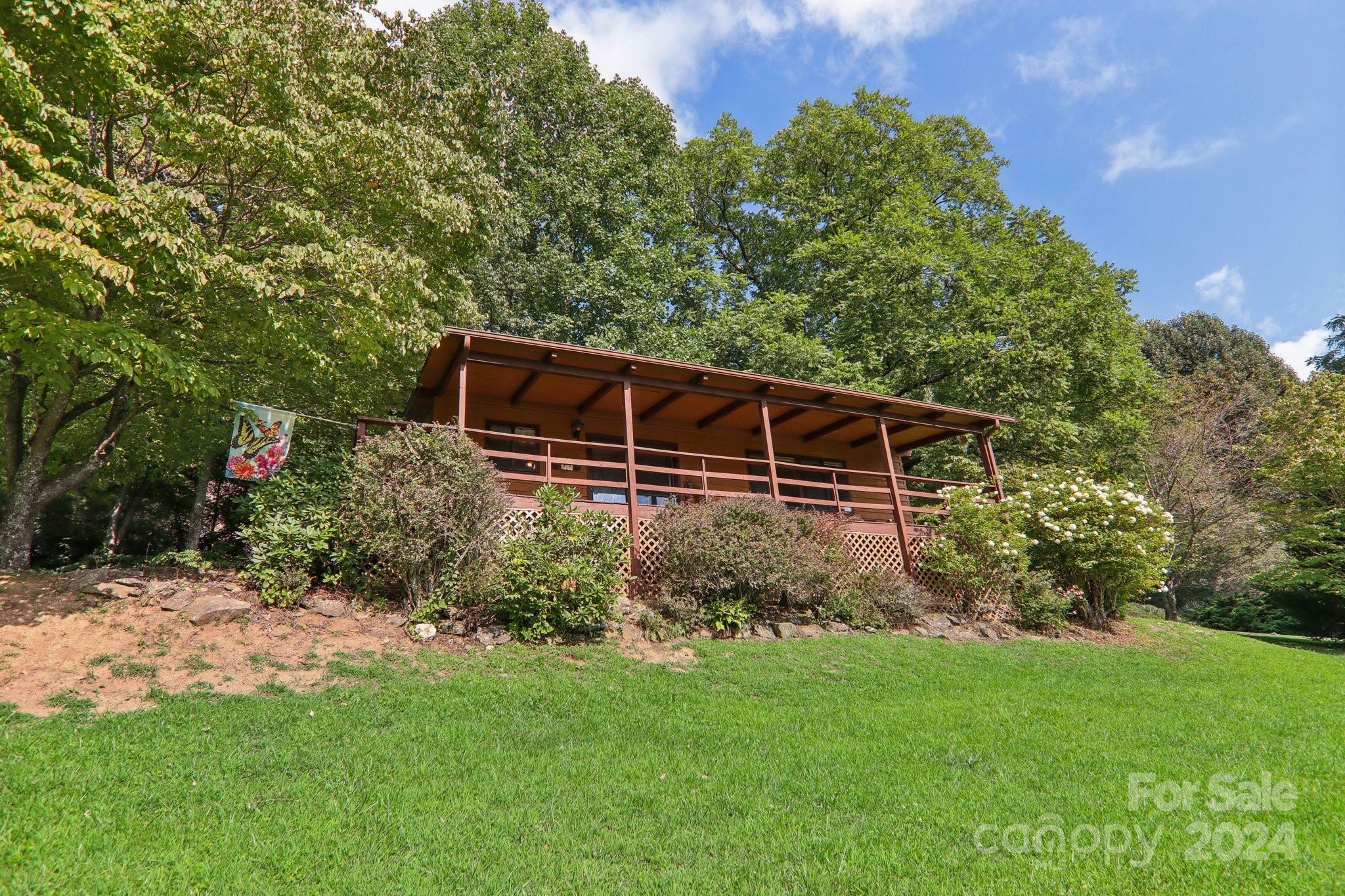 Property Photo:  228 Highview Drive  NC 28751 