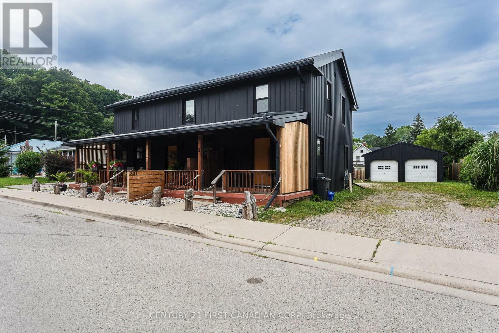 Property Photo:  331 Erie Street  ON N5L 1E3 