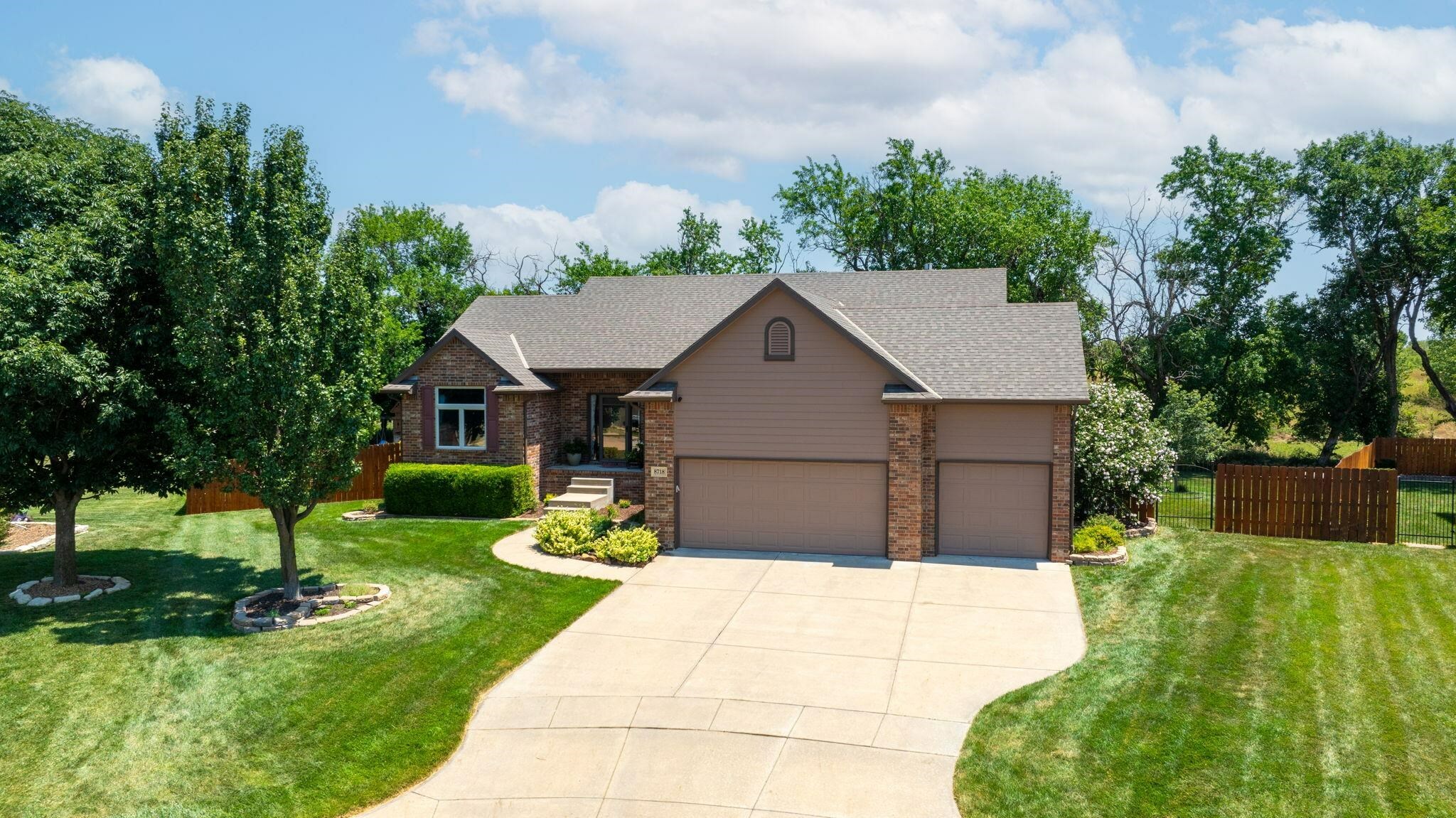 Property Photo:  8718 E Blade Ct  KS 67226 