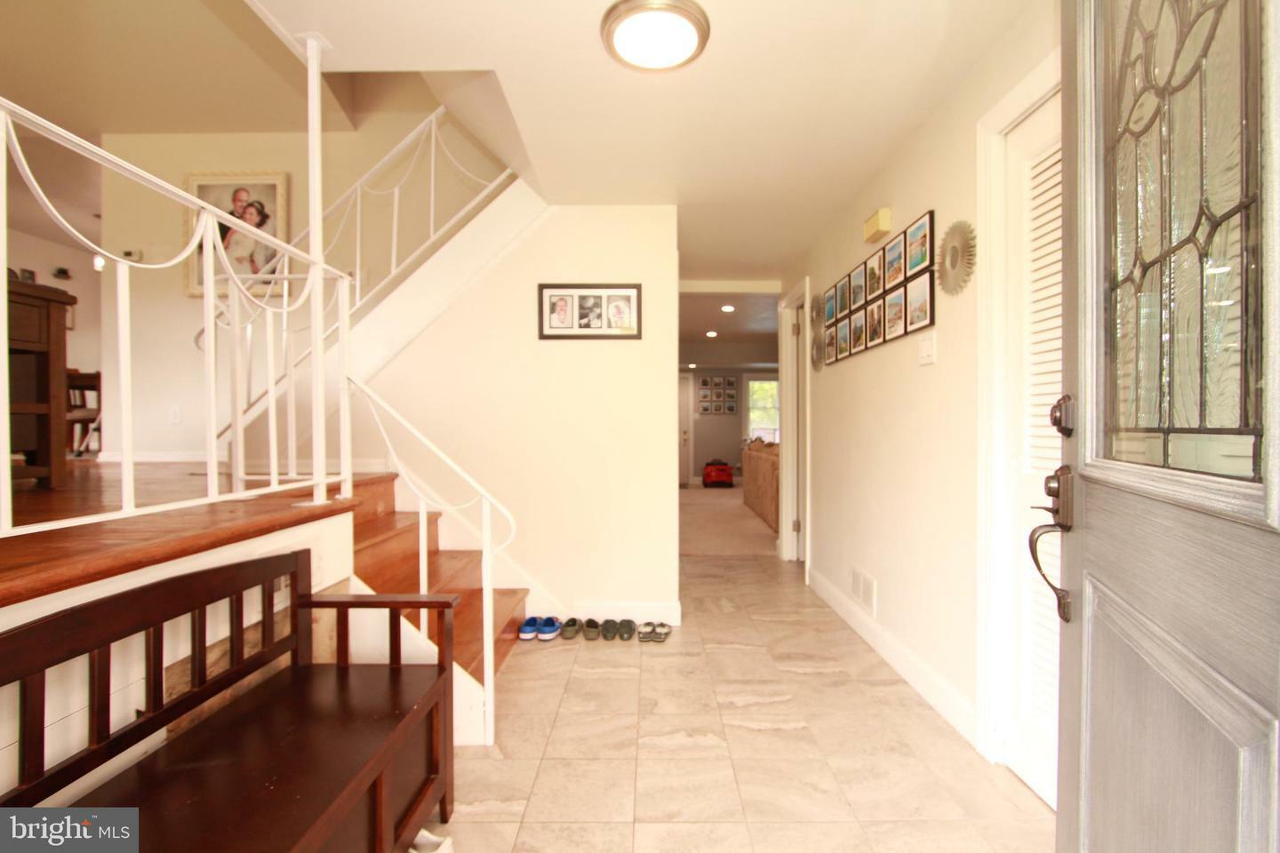 Property Photo:  465 Hampton Road  PA 19406 