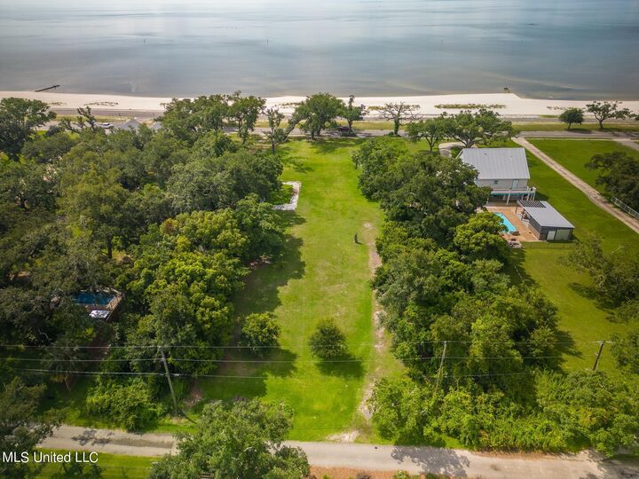 Property Photo: 936 E Beach Boulevard MS 39560