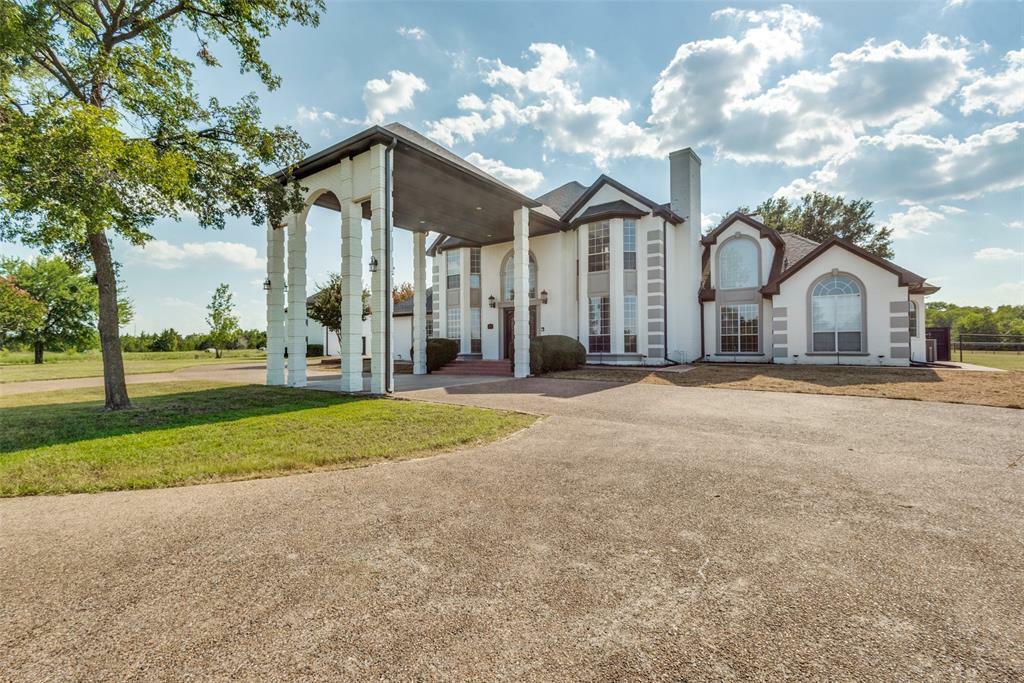 Property Photo:  311 Spring Creek Drive  TX 75165 