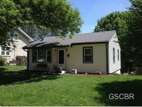 Property Photo:  1428 Collins  IA 51103 