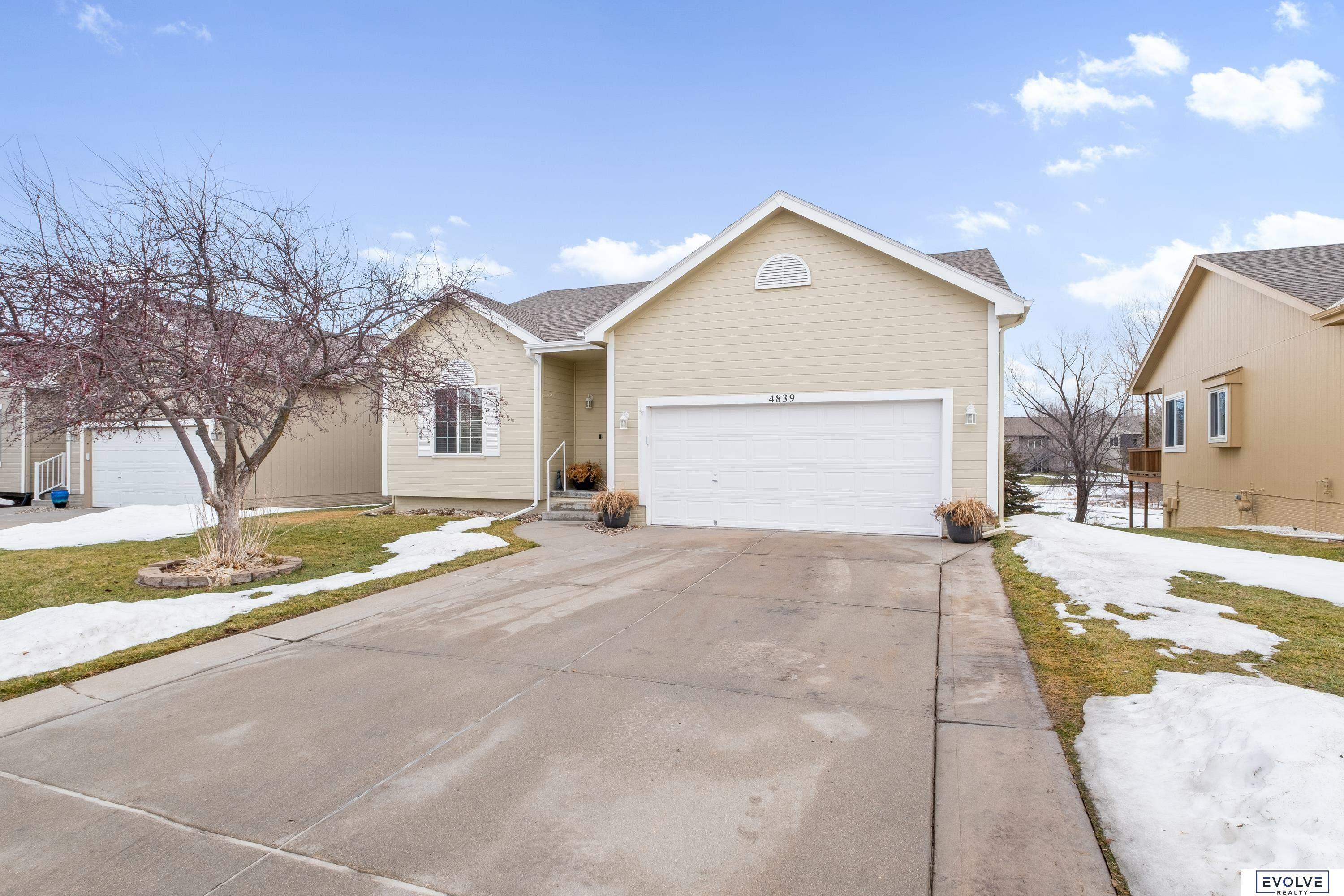 Property Photo:  4839 S 190th Circle  NE 68135 