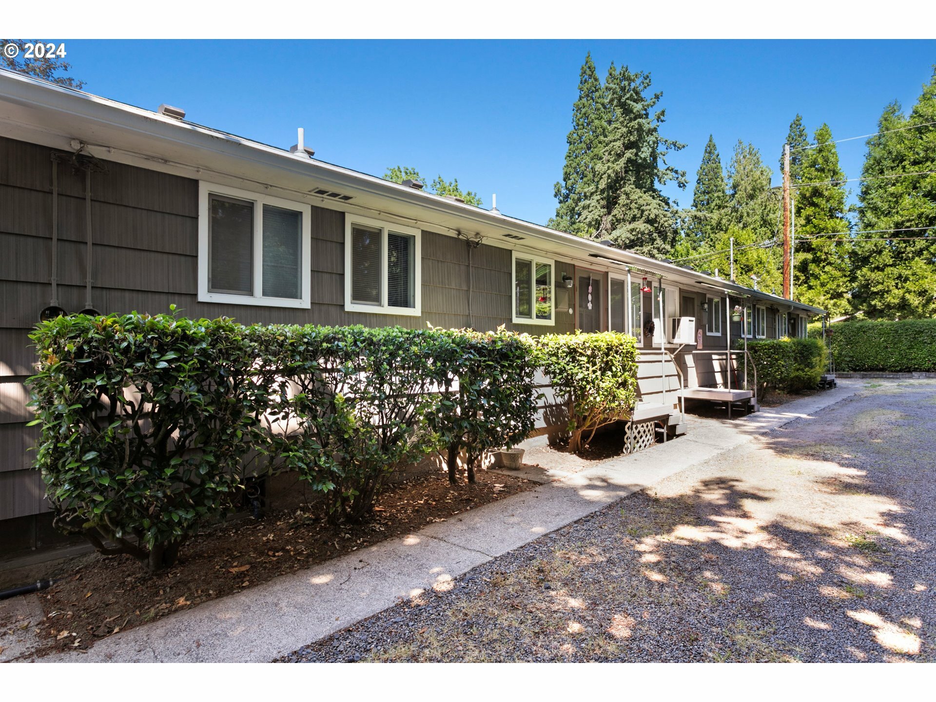 Property Photo:  14095 SE Redwood Ave  OR 97267 