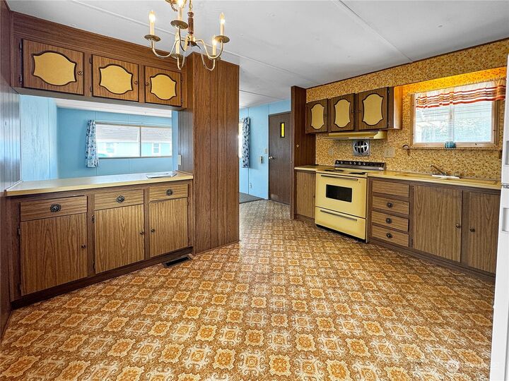 Property Photo: 1309 Tollgate Lane WA 99362