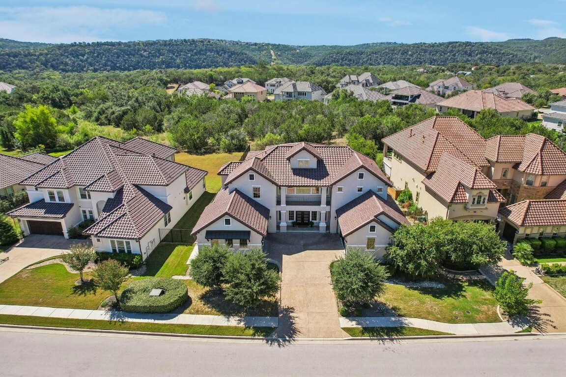 Property Photo: 12609 Evening Star Pass TX 78732