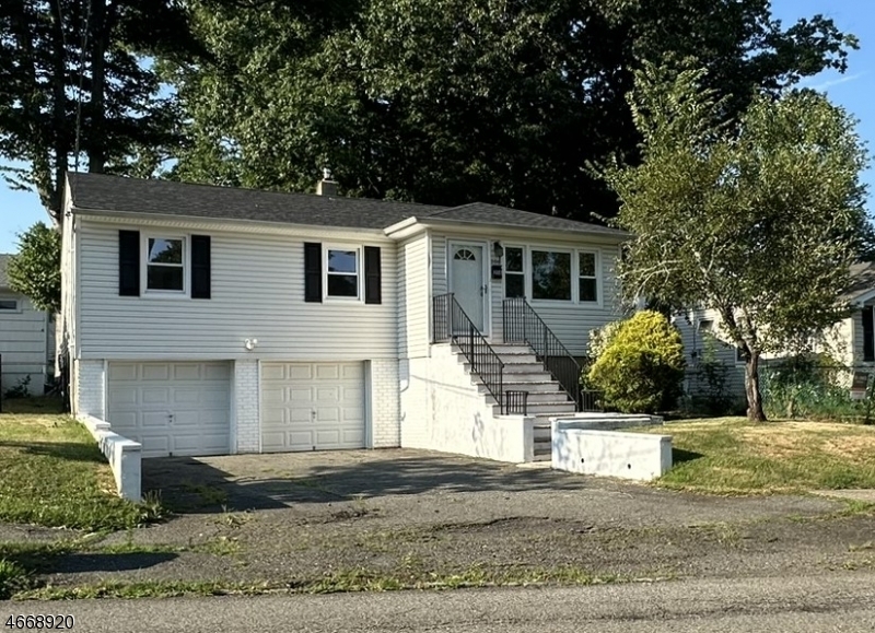 206 Lake Shore Dr  Parsippany-Troy Hills Twp. NJ 07034 photo