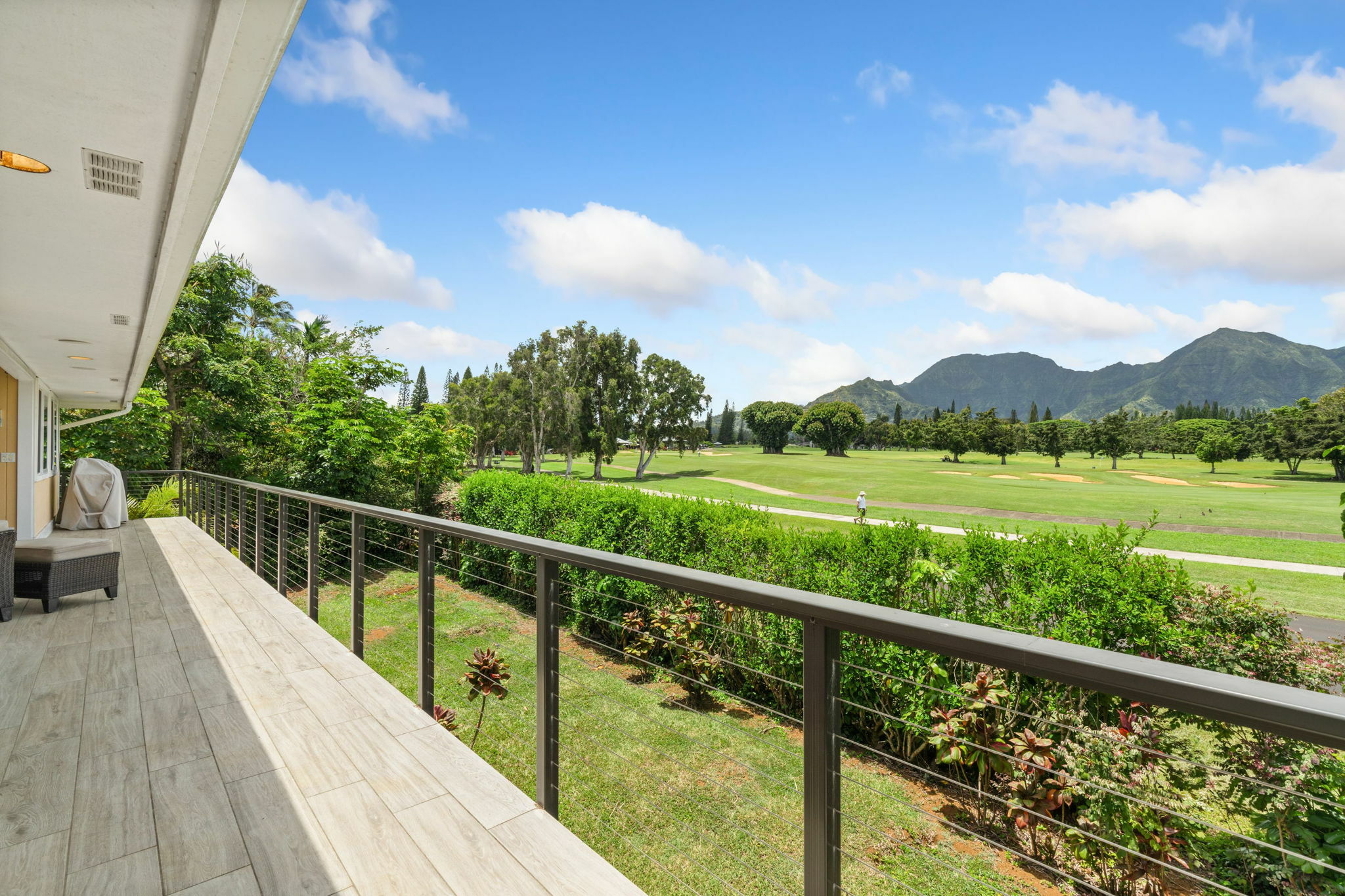 Property Photo:  5135 Iolani Pl  HI 96722 