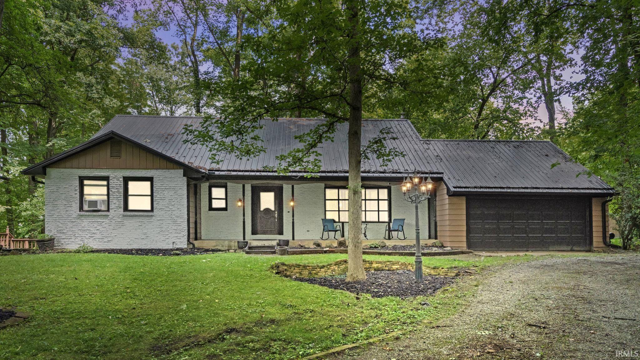 Property Photo: 1527 Glacier Ridge Road IN 46845