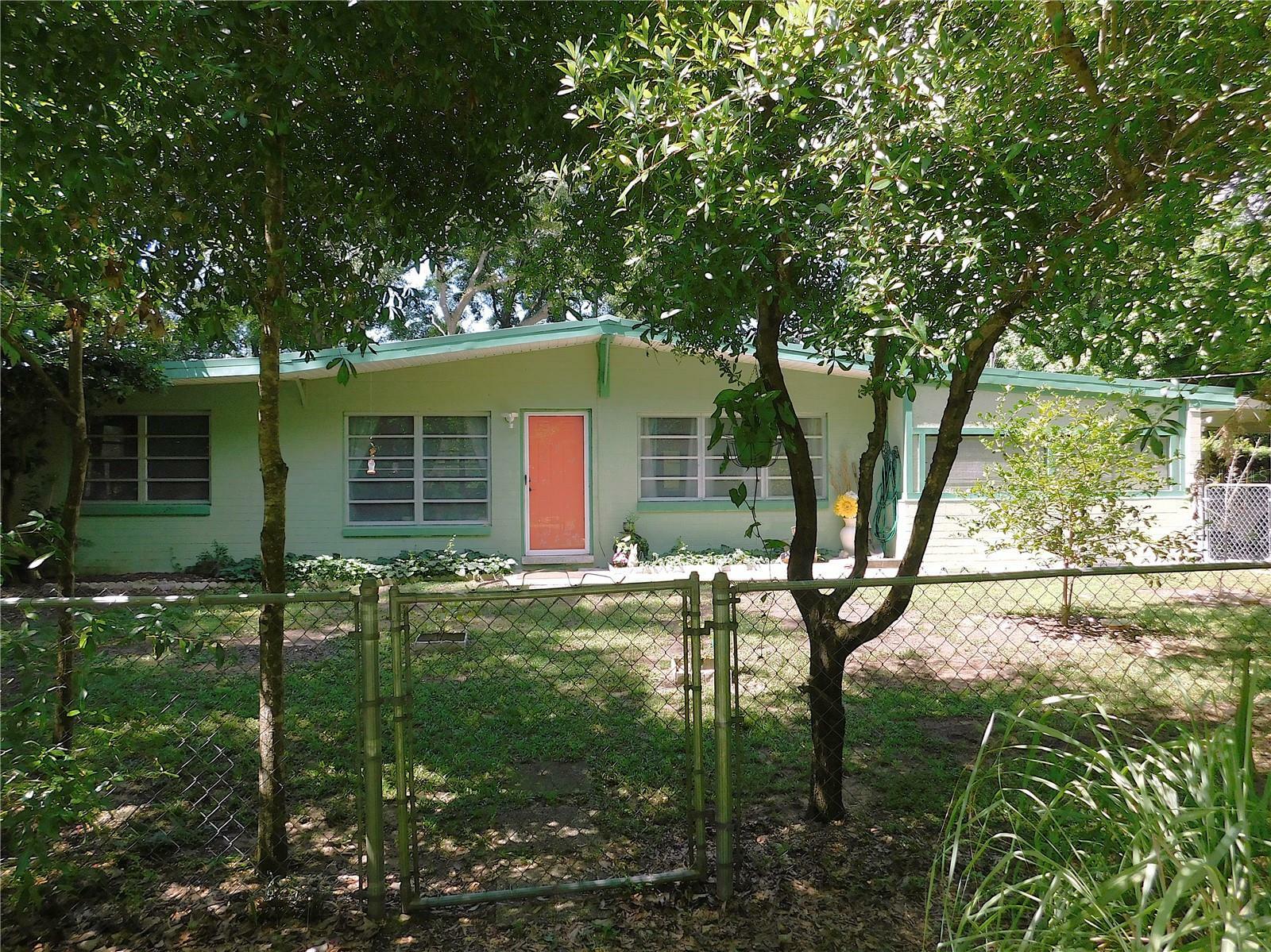 Property Photo:  5490 NE 25th Street  FL 34470 