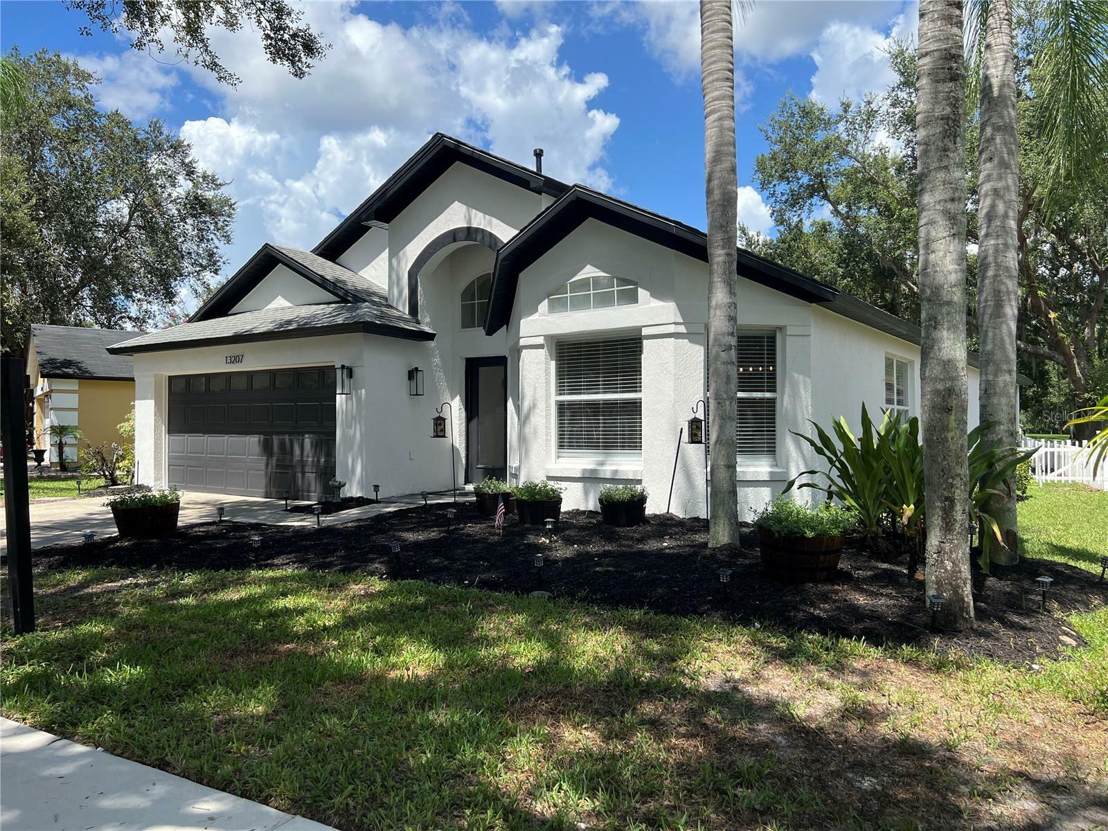 Property Photo:  13207 Meadowlark Lane  FL 32828 