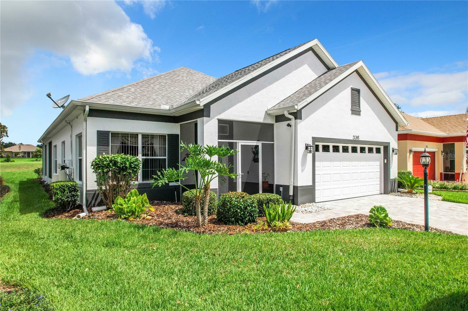 Property Photo:  24305 Amberleaf Court  FL 34748 