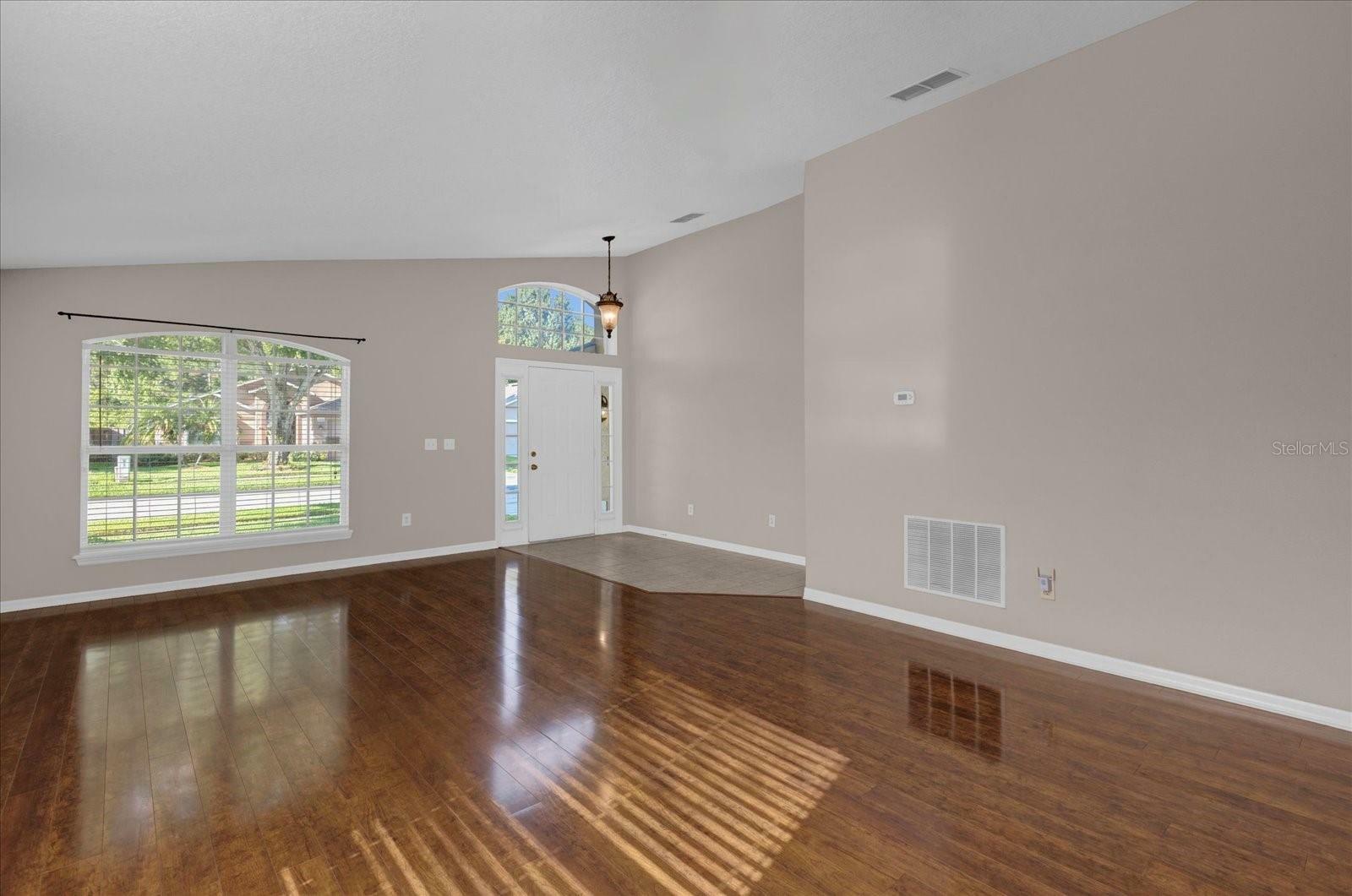 Property Photo:  1831 Ashland Trail  FL 32765 