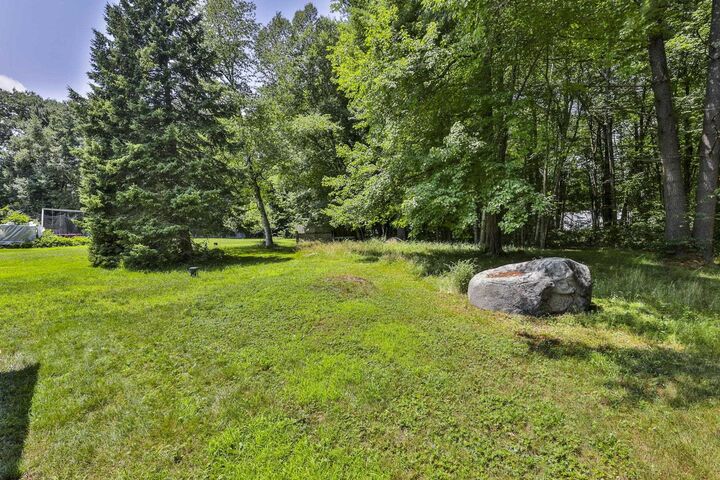Property Photo:  166 Rockingham Road  NH 03032 