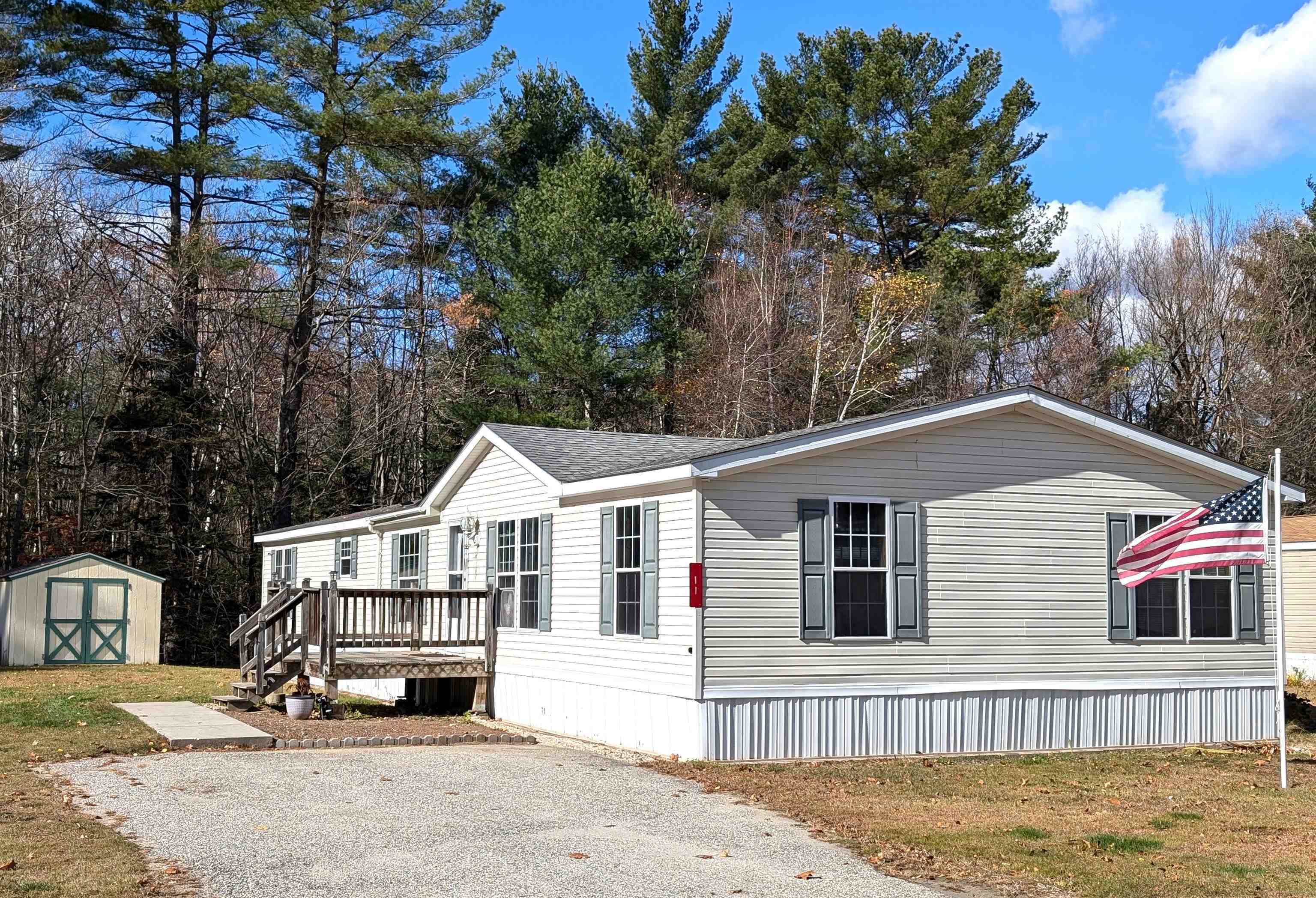 Property Photo:  11 Emerald Ridge Road  NH 03773 