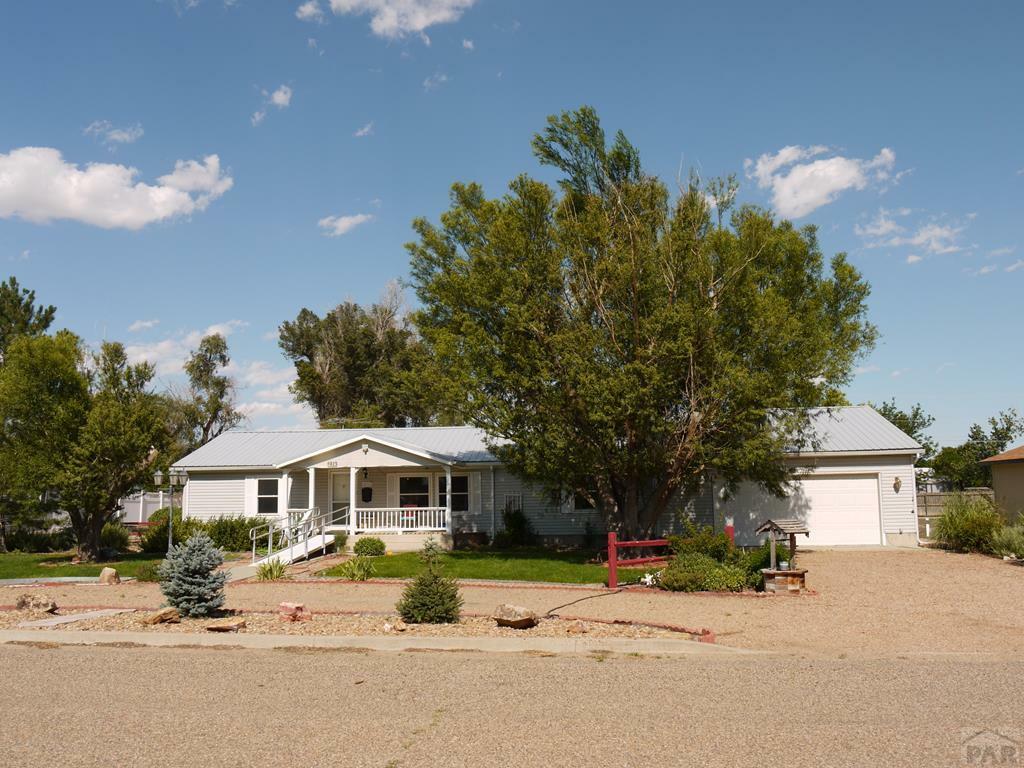 Property Photo:  823 Sherman Ave  CO 81063 