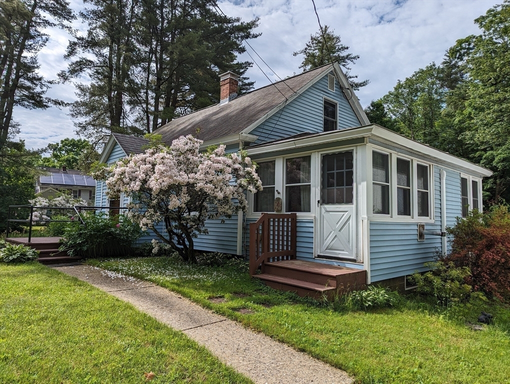 Property Photo:  42 Rockland Rd  MA 01301 