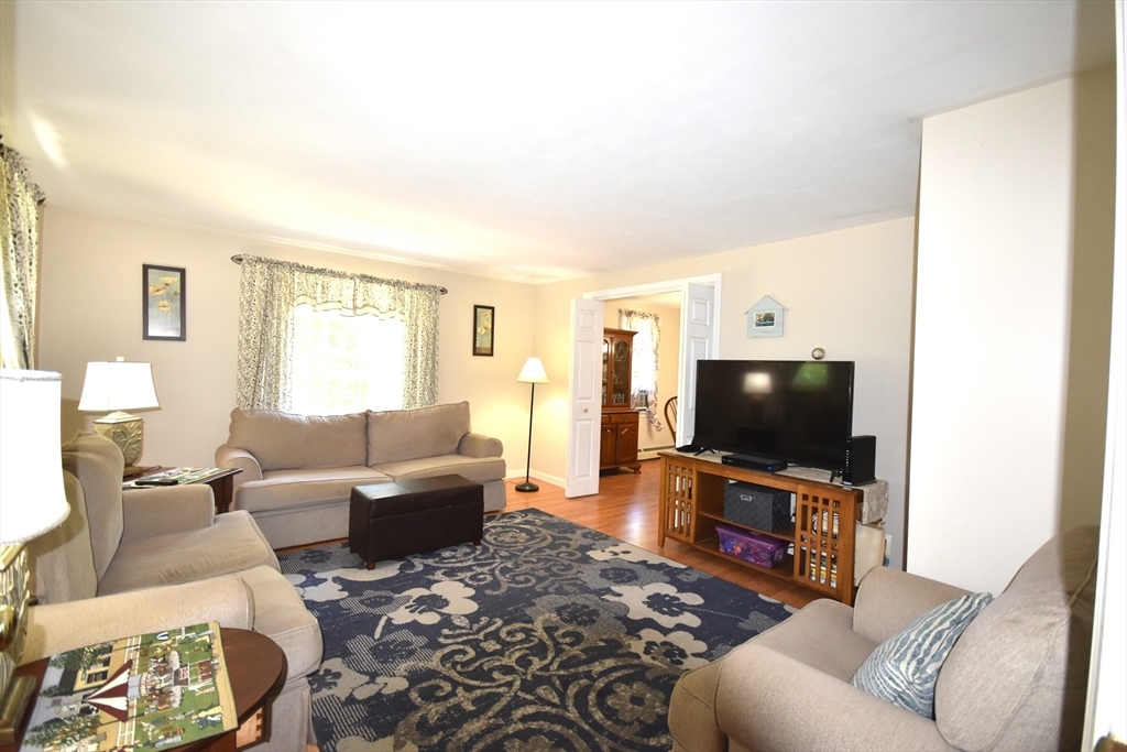 Property Photo:  648 Walnut Plain Rd  MA 02770 