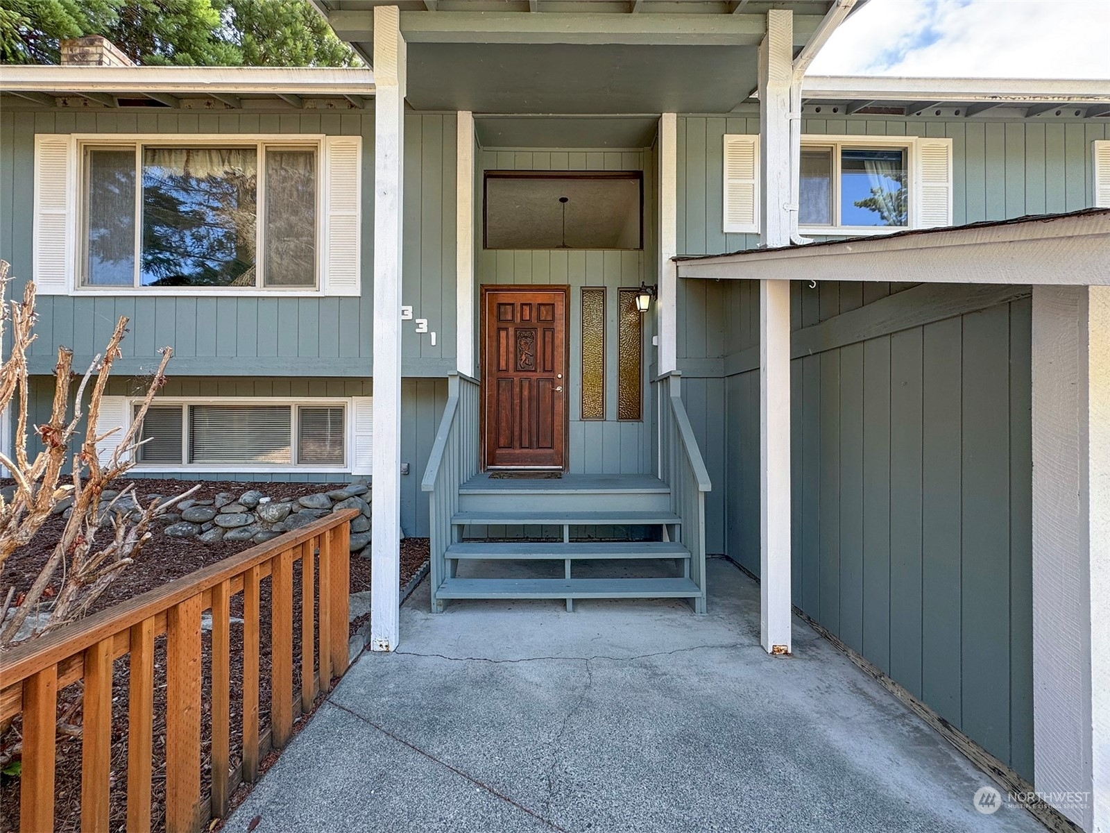 Property Photo:  1331 Marie View Street  WA 98363 