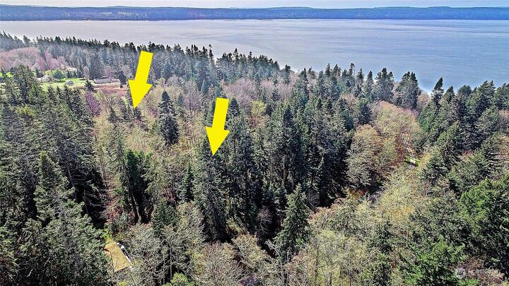 Property Photo:  1802  Amber View Place  WA 98282 