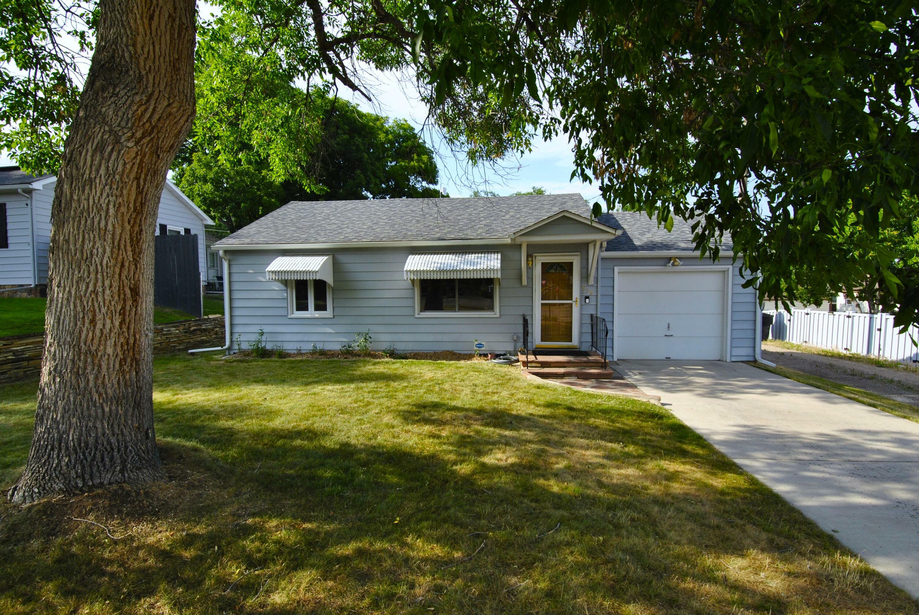 Property Photo:  835 Avon Street  WY 82801 