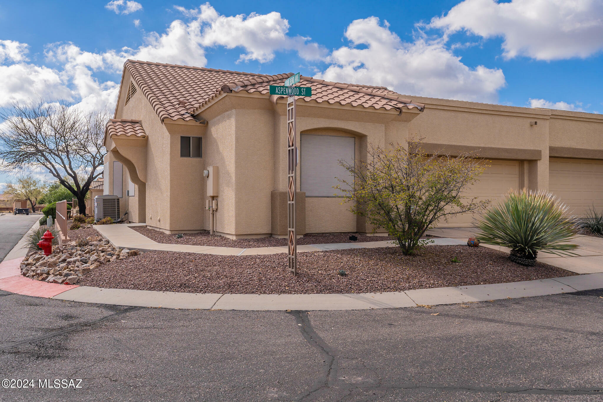 Property Photo:  475 W Aspenwood Street  AZ 85614 