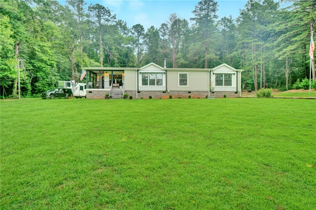 Property Photo:  1298 Chattooga Cove Lane  SC 29664 