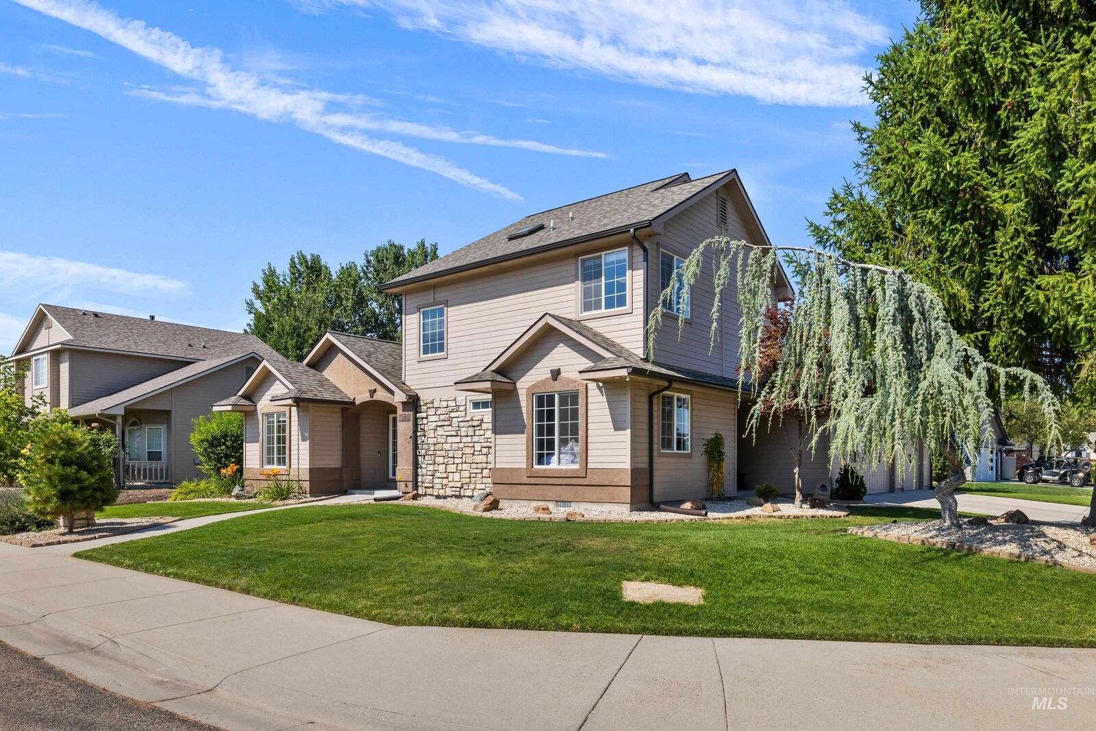 Property Photo:  3561 N Summerpark Ave  ID 83646 