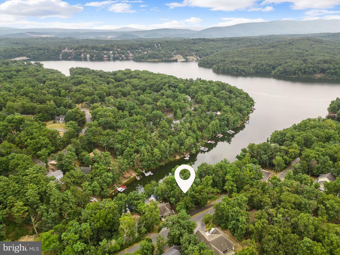 Property Photo:  635 Lakeview Drive  VA 22625 