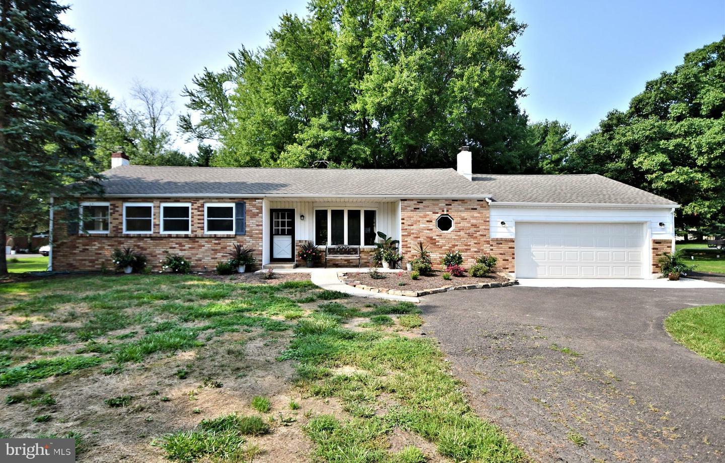 Property Photo:  1120 Horsham Road  PA 19454 