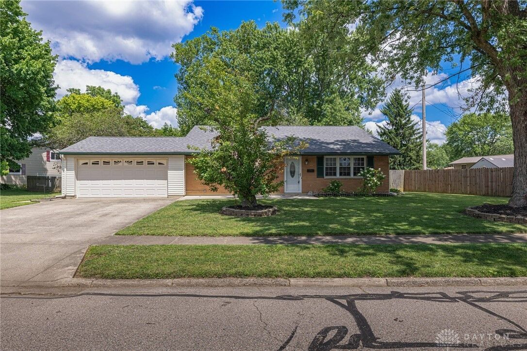 Property Photo:  4034 Weybright Court  OH 45440