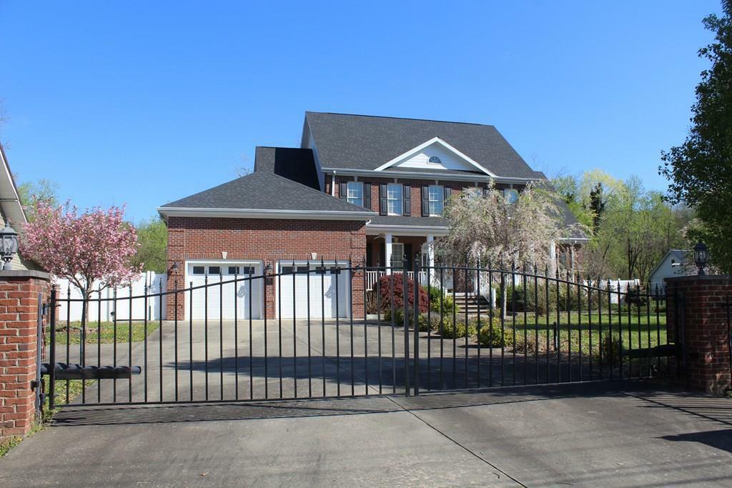 Property Photo: 517 Walnut Avenue KY 41240