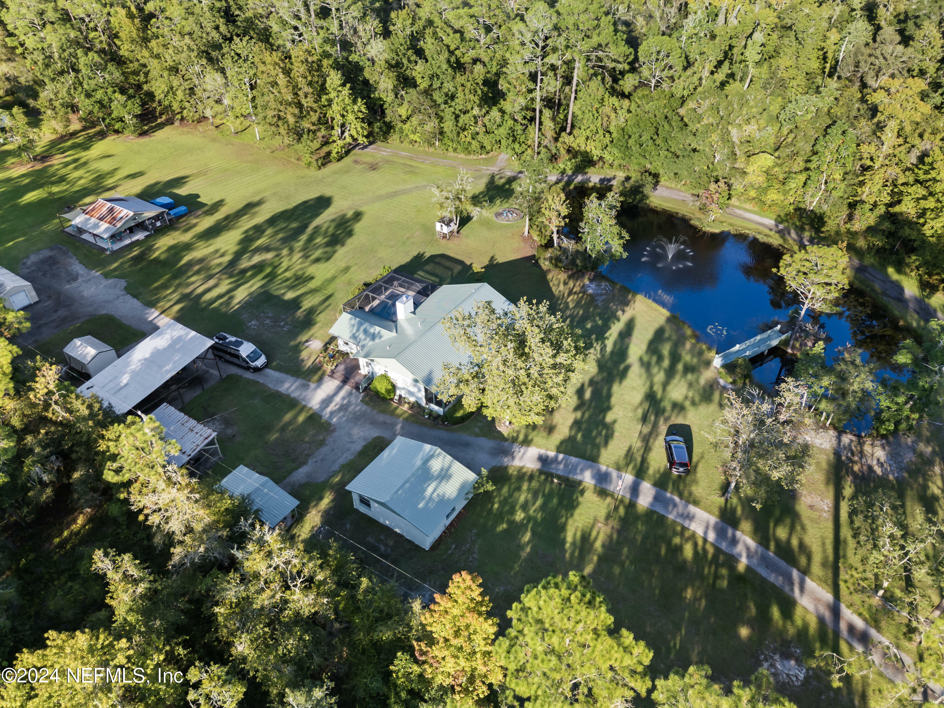 Property Photo:  3640 Joe Ashton Road  FL 32092 