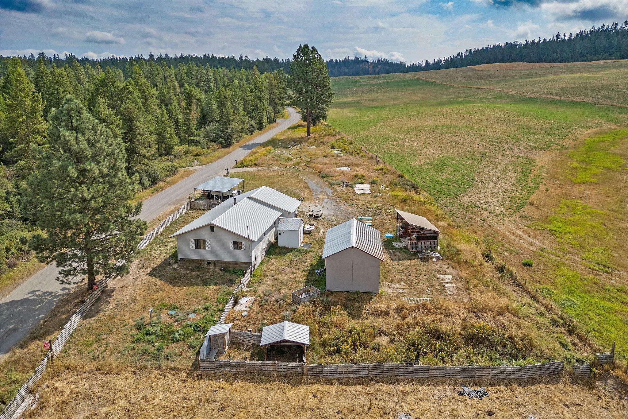 Property Photo:  4402 Skands Rd  WA 99181 