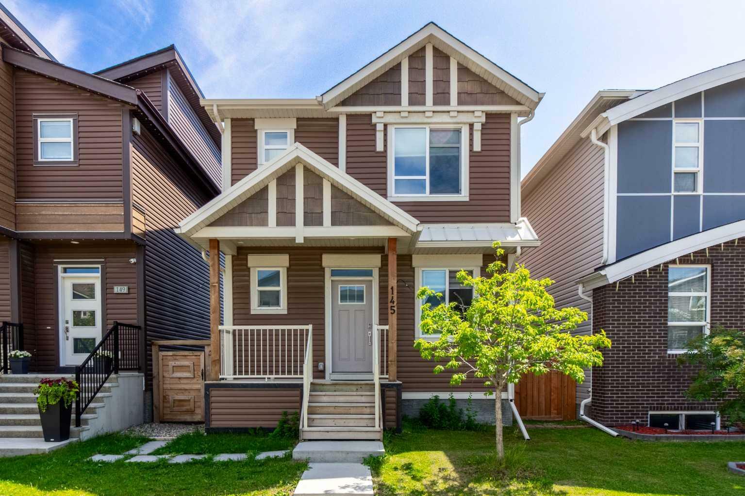 145 Howse Avenue NE  Calgary AB T3P 0V9 photo